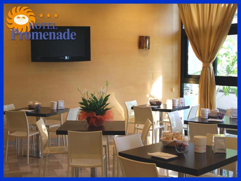 Hotel Promenade Porto SantʼElpidio Exterior foto